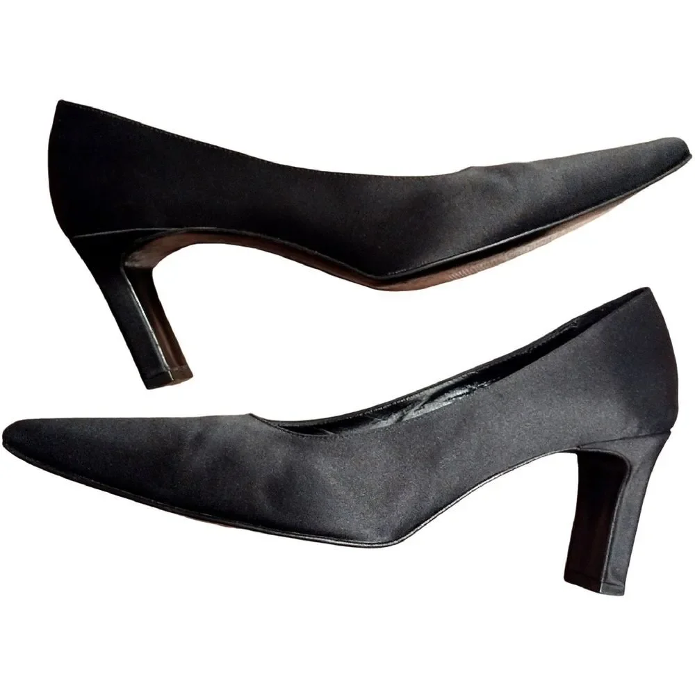 Vintage Talbot's Pointed Toe with Block Heel, Made in Italy, Size 8.5M, Black